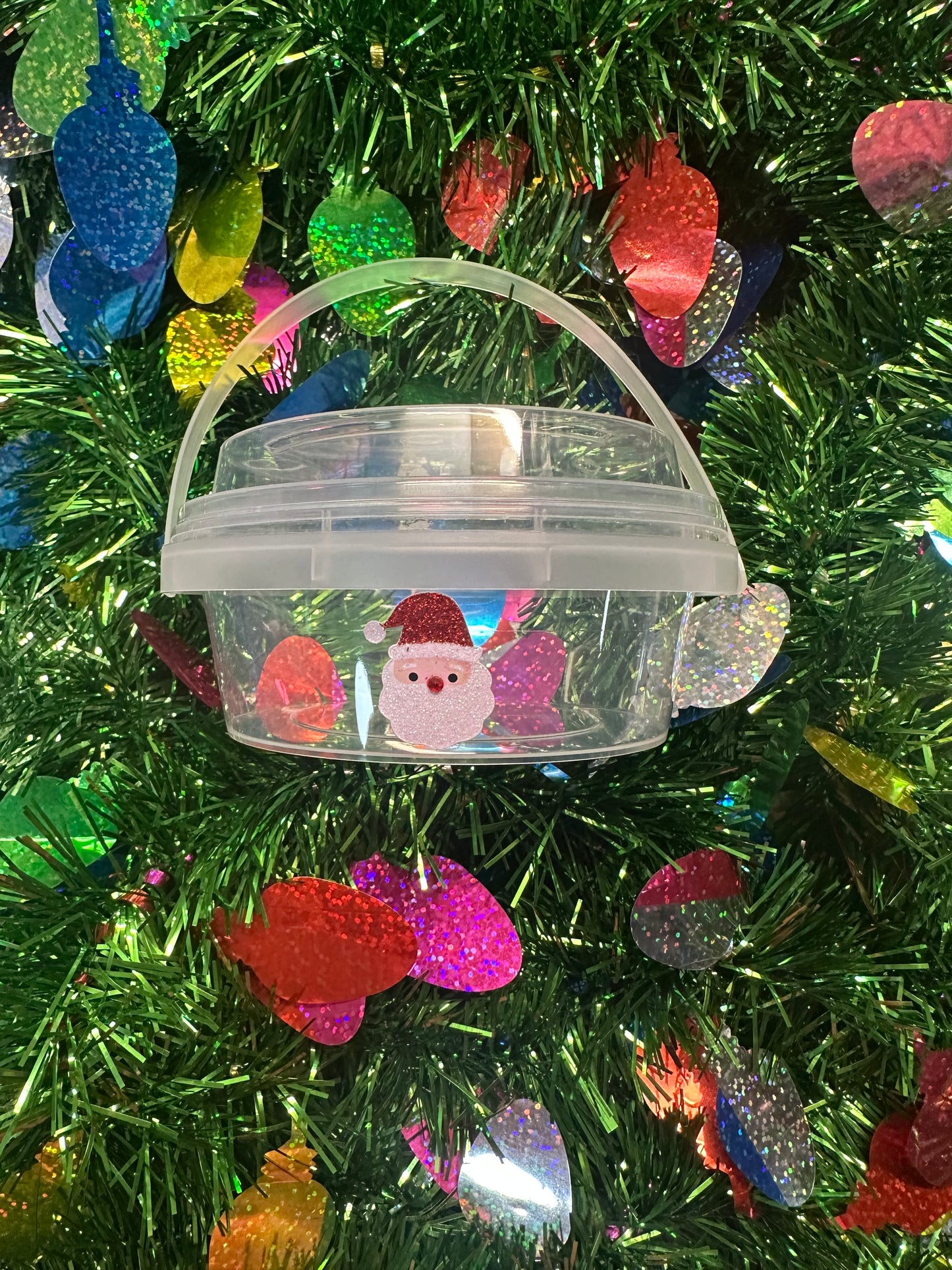 1/2 lb Christmas Bucket