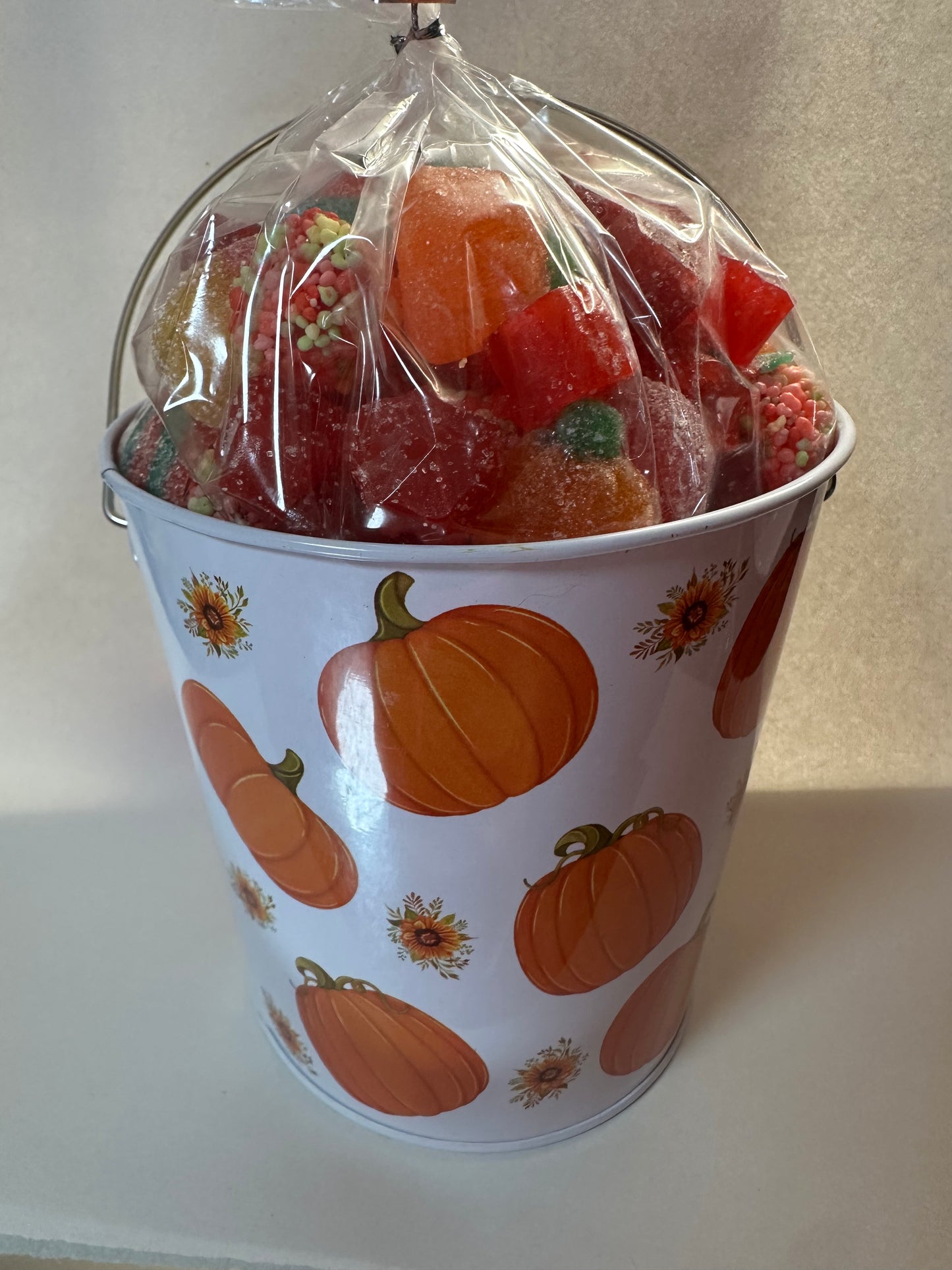 1 1/2 lb Fall Gummy Bucket