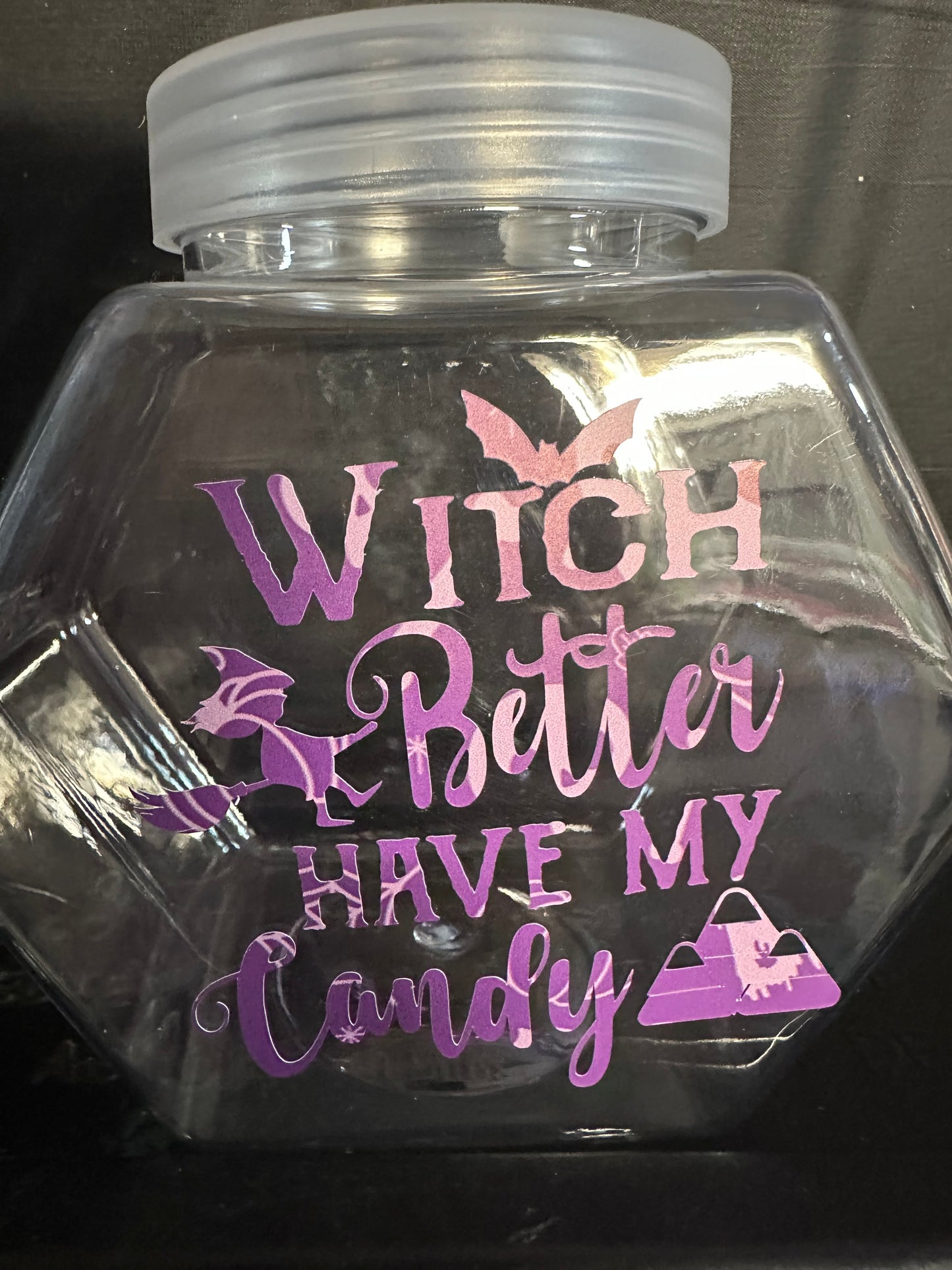 1 lb Hexagon Jar