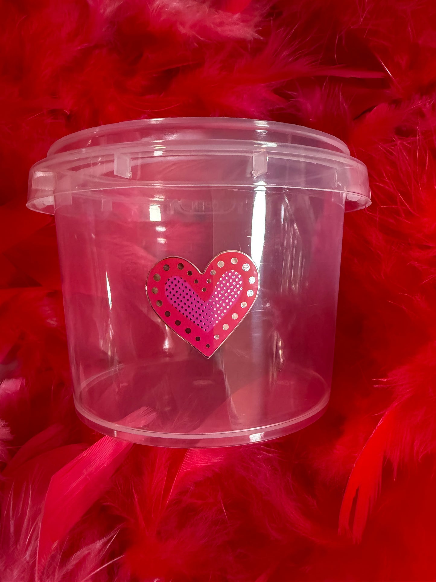 1/2 lb Valentine Bucket