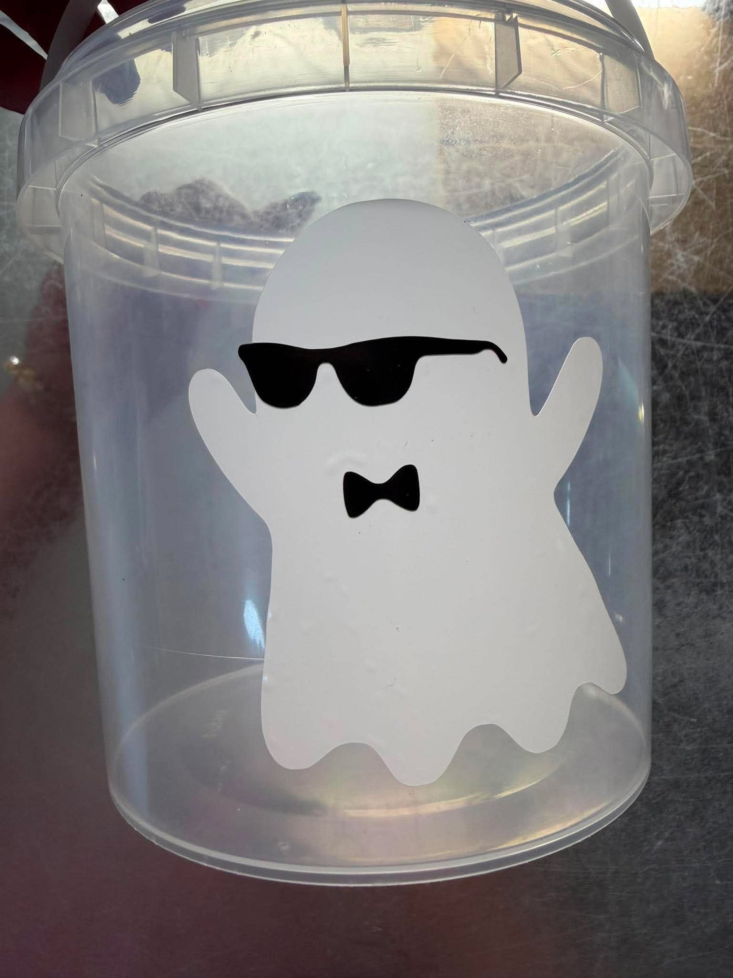 1 1/2 lb Halloween Bucket