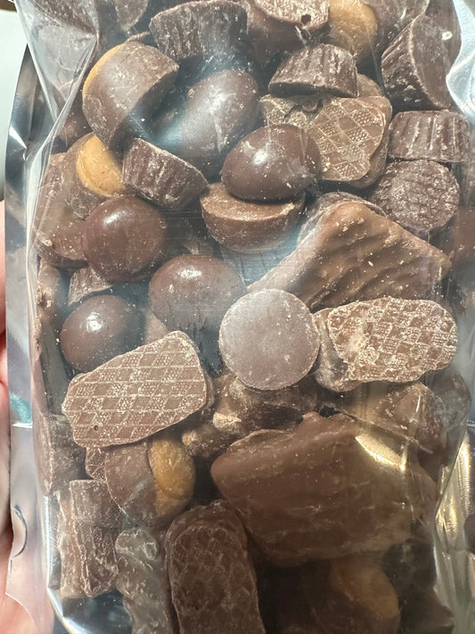 1 lb Chocolates Subscription